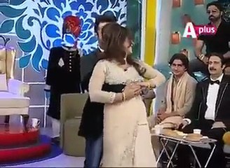 Full sexy dance of morning show in Pakistan