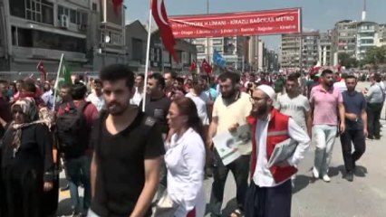 Demokrasi ve Şehitler Mitingi'ne Doğru - Vatandaşlar Alana Alınmaya Başlandı
