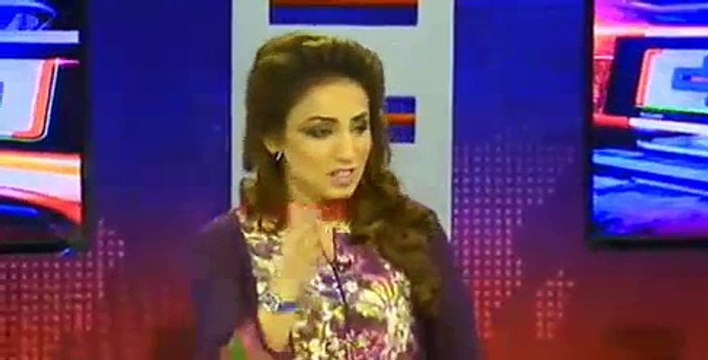 Ameer Maqaam tu khud minatain ker raha tha PTI mein ane ke liye - Haroon Rasheed