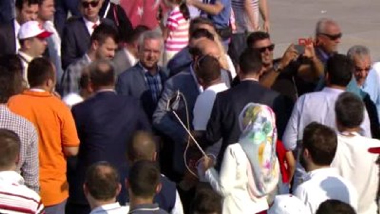 Erdoğan Ailesi Miting Alanında