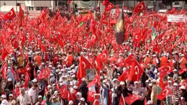 Başbakan Yardımcısı Türkeş - Demokrasi ve Şehitler Mitingi