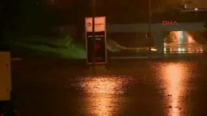 Makedonya' da Selde Hayatını Kaybedenlerin Sayısı 20' Ye Ulaştı