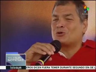 Ecuador: Correa denuncia desprestigio mediático contra su gobierno