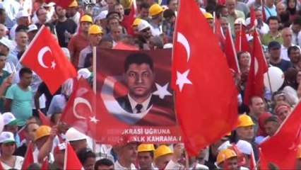 Zonguldak'ta, 'Demokrasi ve Şehitler Mitingi'ne 6 Bin Kişi Katıldı