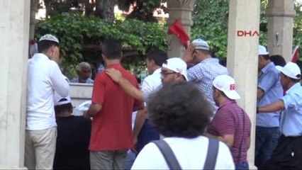 Adana Demokrasi İçin Kenetlendi