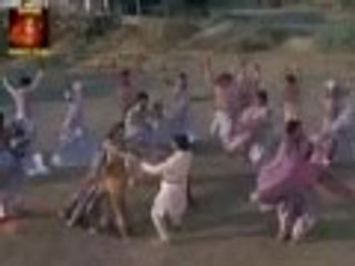 Aavi Holi Re.... Gujarati song from Film " Sari Dikari Sasriye shobhe"