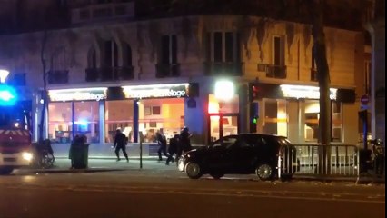 Cette célèbre mitrailleuse soviétique kalashnikov