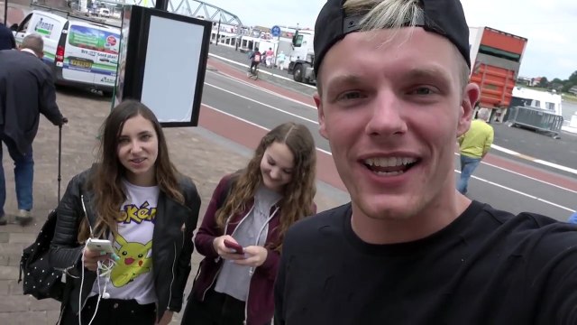 POKÉMON GO VERSLAVING! ENZOKNOL VLOG #1076 Video