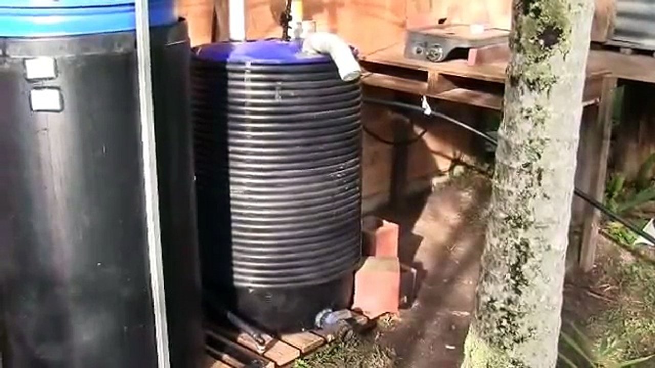 Anaerobic Biogas Digester and methane production (1/2)