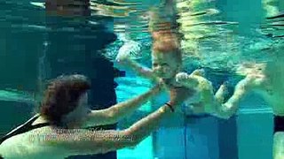 Babyschwimmen - (under) water babys HQ