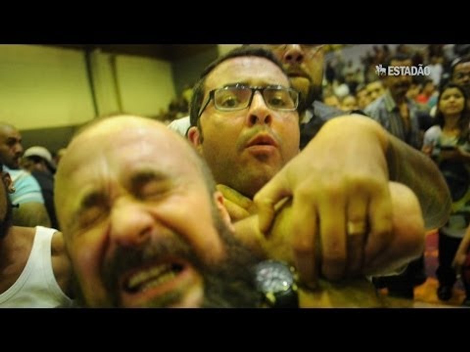 Fotógrafo é agredido em assembleia dos metroviários