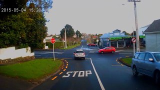 vehicle turning right while ignoring no right turn rule sign