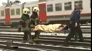 25 Tote bei Zug-Crash.flv