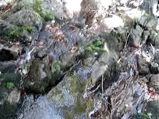 Cascade au-dessus lac d'Alfeld