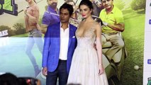 Amy-Jackson-Wardrobe-Malfunction-at-Freaky-Ali-TRAILER-2016-Launch--Oops-Moment