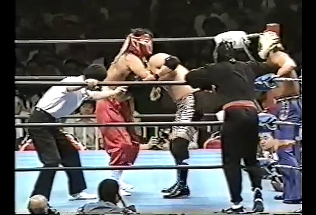 AJPW Hayabusa Great Sasuke Tiger Mask vs Masahito Kakihara Yoshinari Ogawa Taiyo Kea 1999 05 02