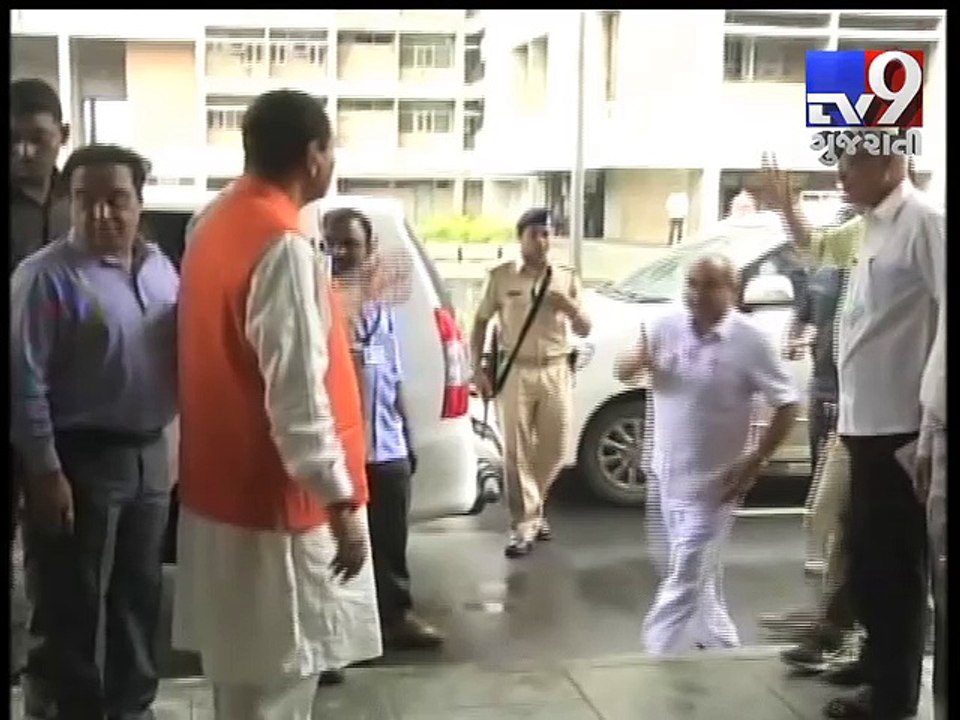 Gandhinagar - Vijay Rupani takes charge as Gujarat CM and NitinPatel as Deputy CM - Tv9 Gujarati