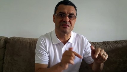 Pare de Sufrir / Universal abandona avion de lujo detenido por el govierno