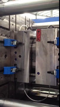 Plastic dustbin,plastic bucket. hydraulic injection moulding machine.injection molding machine