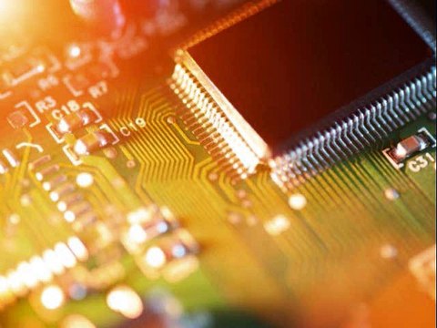 Researchers build a 1,000-core processor