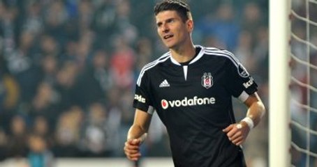Mario Gomez, Beşiktaş'ın 3.5 Milyon Euro'luk Teklifini Kabul Etti