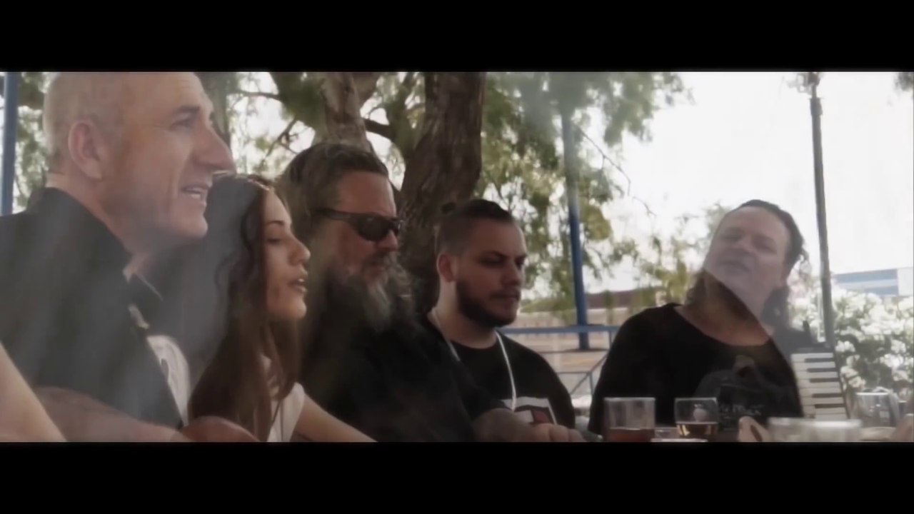 EE| Εκείνος + Εκείνος ft. b.d. foxmoor- Φέρε μαζί σου αλλαξιές  | (Official ᴴᴰvideo clip)  Greek- face