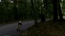 La chute impressionnante de la cycliste Annemiek van Vleuten
