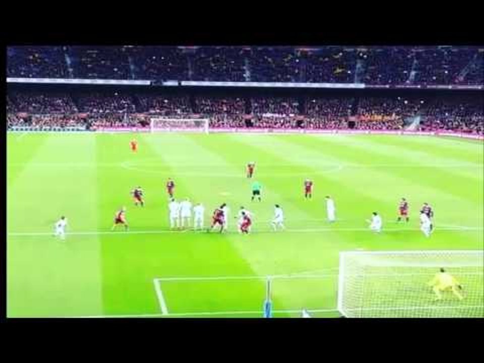 فاول ميسي الاسطوره ضد سيلتافيغو .. تصوير جمهور