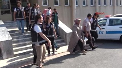 Tekirdağ?da 24 Öğretmen Fetö/pdy Soruşturmasında Adliyeye Sevk Edildi