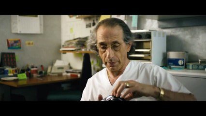 Je suis Supporter du Standard - Extrait (1) Des pieds de footballeur VF