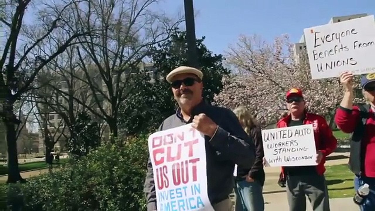 We're Not Broke - Extrait (3) VO