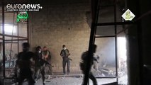 الفصائل المسلحة في حلب تتعرض لقصف جوي عنيف من قوات النظام السوري