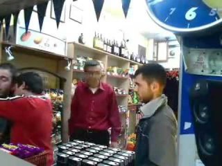 Eskişehirde Tekel bayisinde kavga BİLGİCİ ABİ