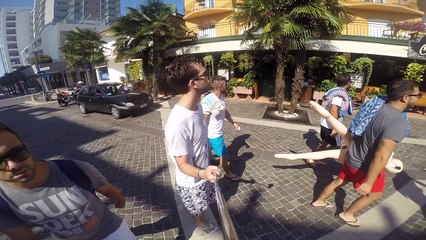 Friends Forever - Addio al celibato di Dennis