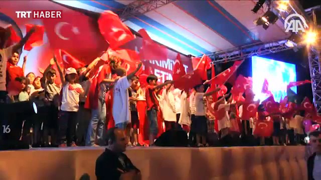 Cumhurbaşkanlığı Külliyesi önünde demokrasi nöbeti sürüyor