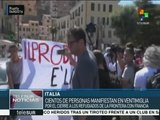 Italianos protestan por cierre de frontera a refugiados