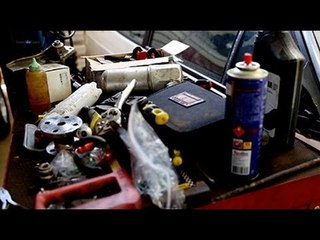 Restaurador mostra raro Porsche 914