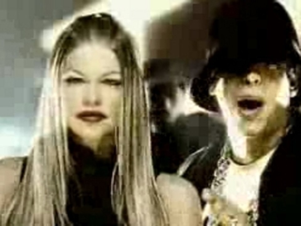 Daddy Yankee Ft. Fergie - Impacto Remix