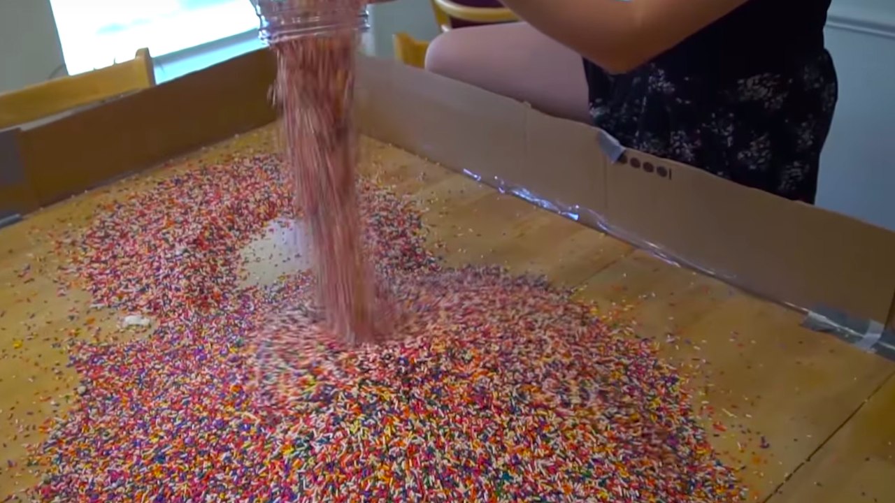 Guy Pours A MILLION SPRINKLES On A Cake