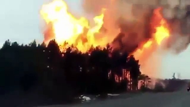 Техногенная катастрофа в России взрыв, и пожар на газопроводе