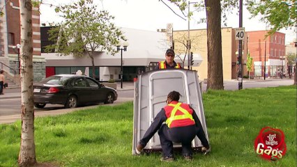 Houdini-esque Porta Potty Illusion !