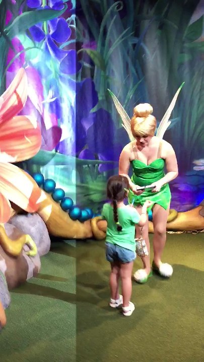Meet TinkerBell At Magic Kingdom