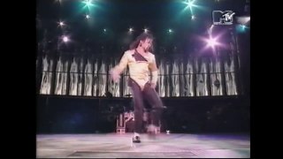 Michael Jackson - Live in Leeds (08.16.1992) - MTV Report - Human Nature