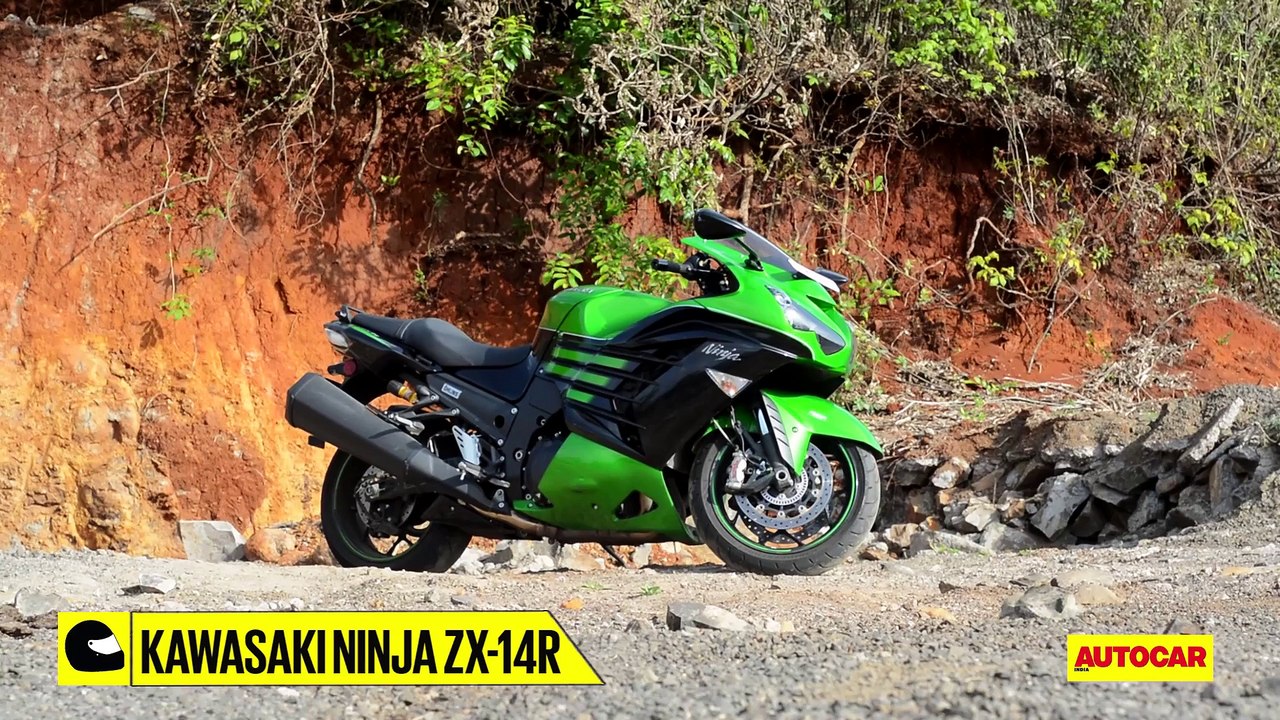 Suzuki Hayabusa VS Kawasaki Ninja ZX-14R-Comparison-Trendviralvideos