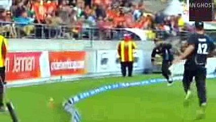 Top 10 Best Fielding In Cricket 2016 (Unbelievable!) Beautiful Cricket!