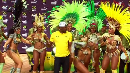 Usain Bolt shows off samba skills at Rio press conference