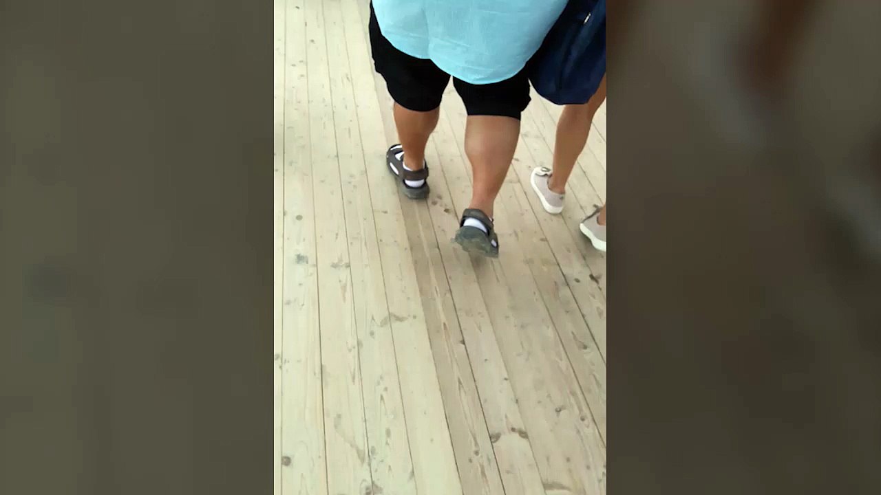 Combo tongs-chaussettes