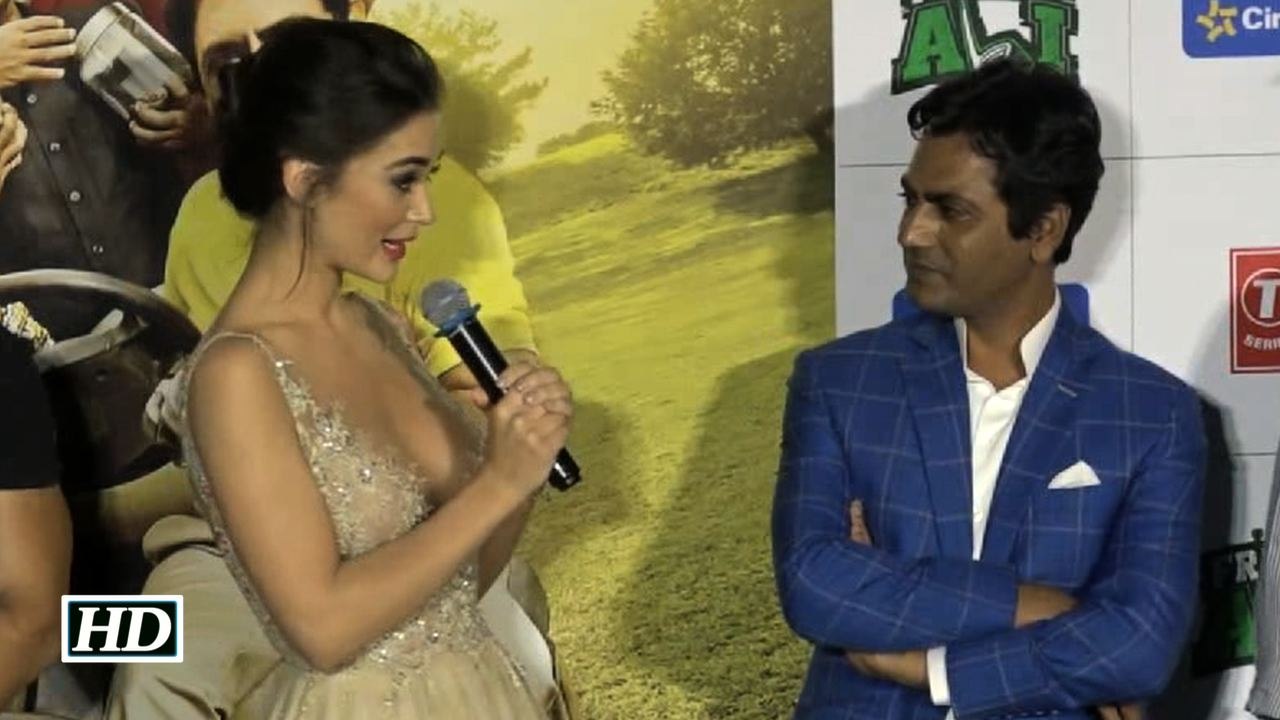 Amy Jackson PROPOSES Nawazuddin Watch Video