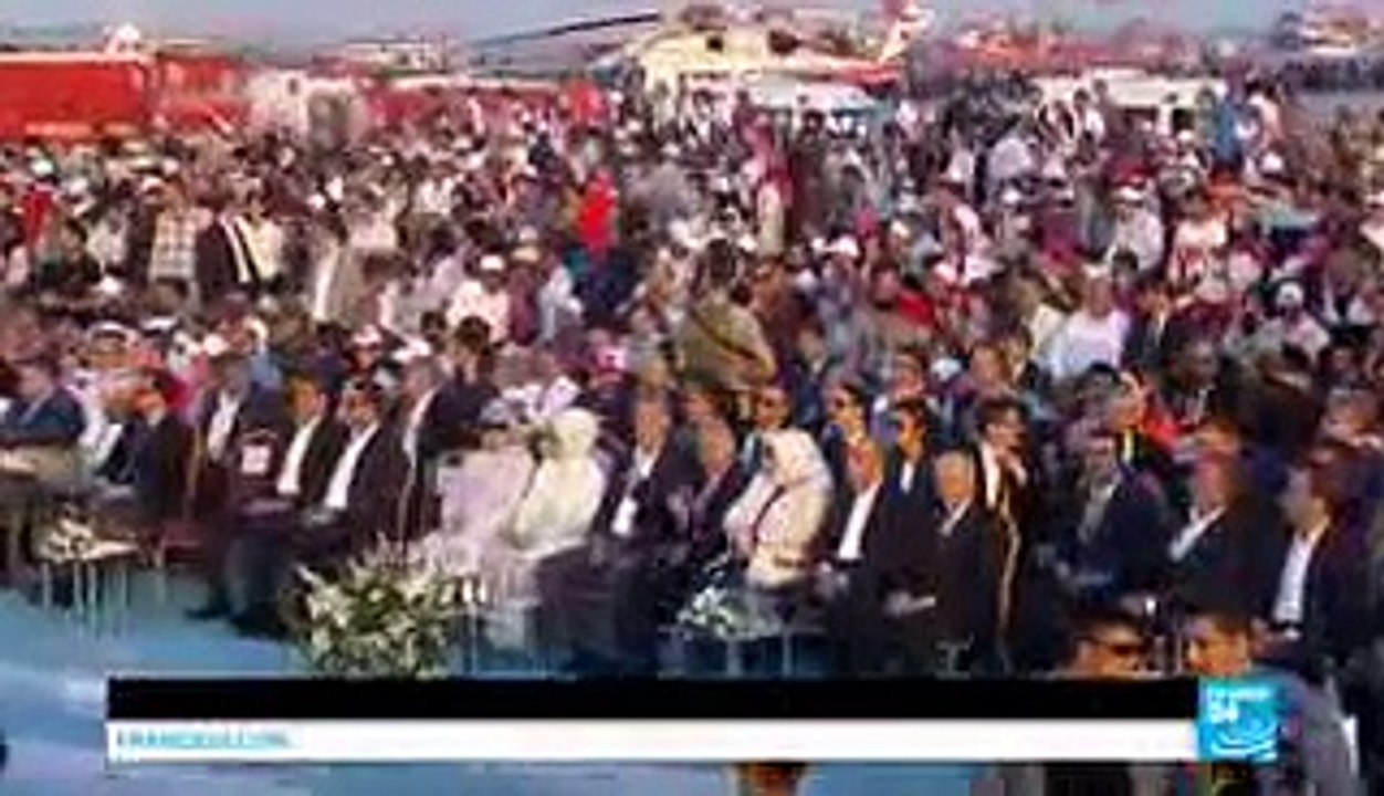 Turkey  Erdogan stages mass flag-waving rally in response to coup attempt_(320x240)