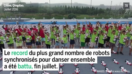 Plus d'un millier de robots dansent ensemble